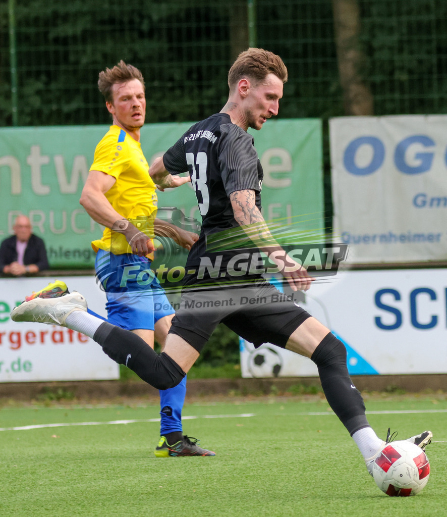 BV Stift Quernheim - TuS Dielingen | Auf dem Bild zu sehen: schwarz BV Stift Quernheim: Patrick Höke (2:0) BV Stift Quernheim, TuS Dielingen, Saison 26/27, Bezirksliga, Stift Quernheim, Deutschland - Realisiert mit Pictrs.com
