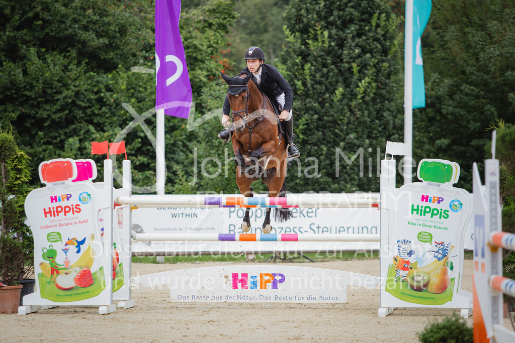 220729_BHO_GT_M2-Spr_1-208 | Deine schönsten Turniermomente als professionelle Fotos! Entdecke hochwertige Pferdesport-Fotografie im Online-Shop. Jetzt Fotos finden & bestellen!