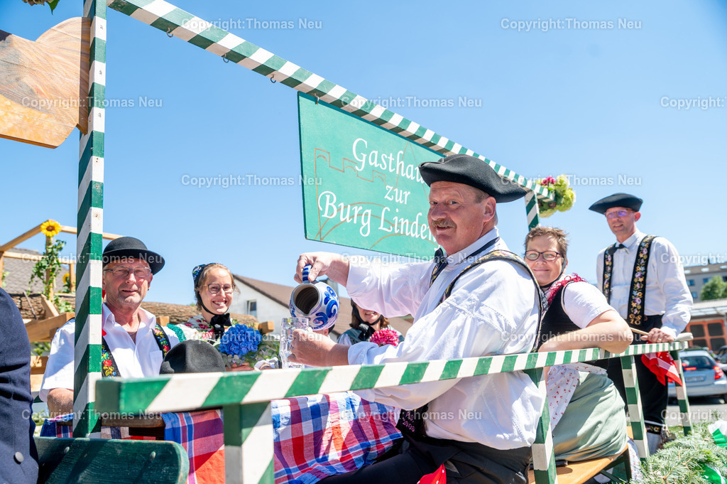 DSC_7593 | Das Burgfest Lindenfels ist ein farbenfrohes Trachtenfest mit Festumzug, Musik und gelebter Heimatkultur – ein Höhepunkt im Veranstaltungskalender des Odenwalds. 