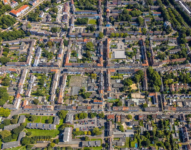Gelsenkirchen240807043GE-Nord | Luftbild, Ortsansicht Wohngebiet an der Industriestraße, Spielplatz Diesterwegstraße, Horst, Gelsenkirchen, Ruhrgebiet, Nordrhein-Westfalen, Deutschland