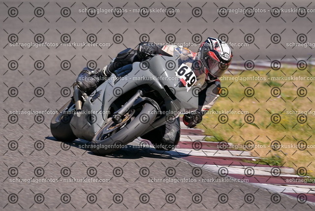 26bt05-0795 | markuskiefer.com - Realisiert mit Pictrs.com