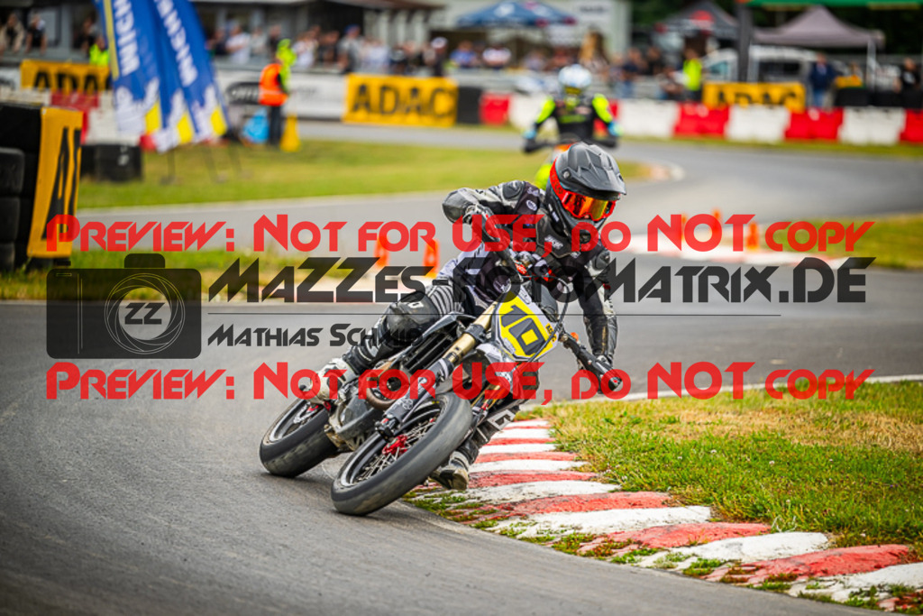 MaZZes_FotoMatrix_230702_1435 | S1