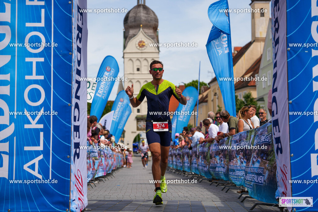 DSC04989 | Stadttriathlon Erding 2025. #yourpictrs #sportshot_your_pictrs @Sportshotphotography #stadttriathlonerding Copyright: www.sportshot.de