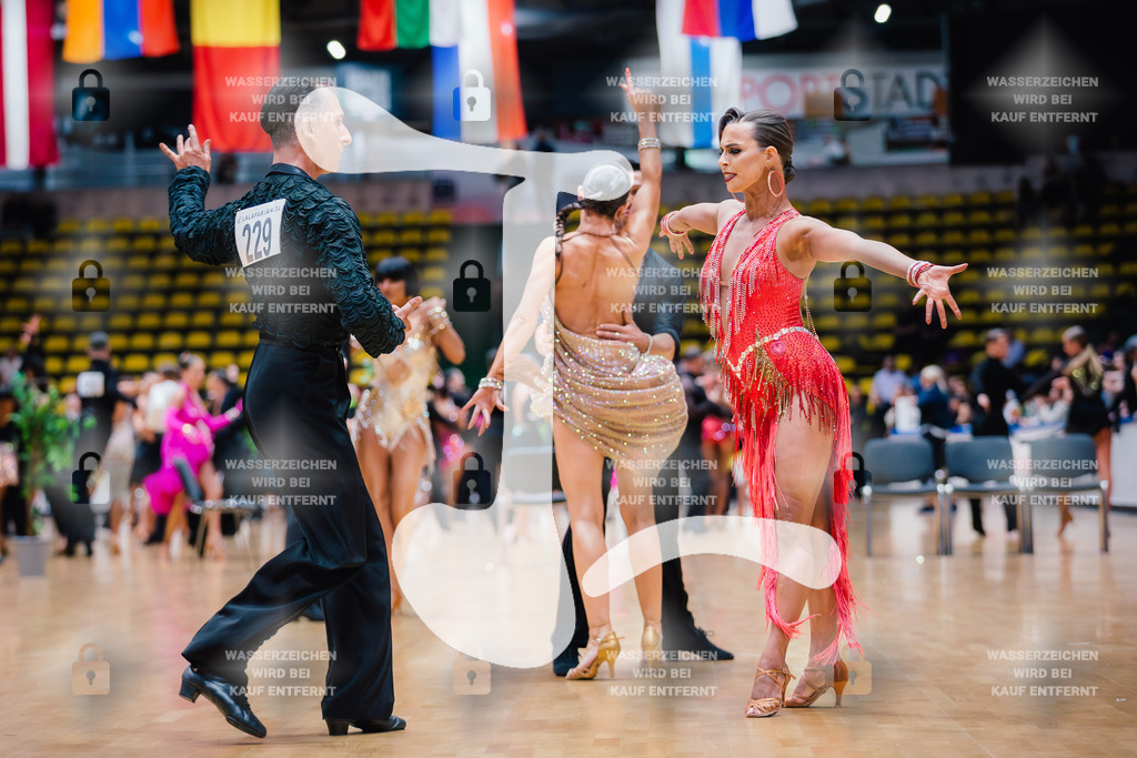 Hessen Tanzt WDSF Open Senior I Latin 6th (229) Christian Platz _ Anja Platz (TSC Nordlicht Rostock)-2025-05-17-2034 | Webshop for digital downloads and prints of dance sport, event & show photographer Julian Link - Realisiert mit Pictrs.com