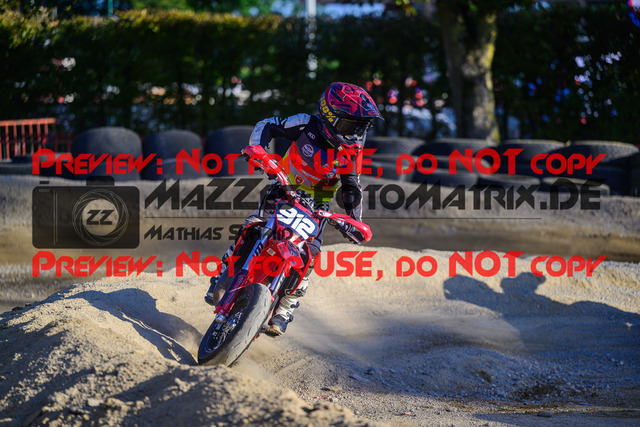 MaZZes_Fotomatrix_20241004_6021986_5950 | JUNIOR