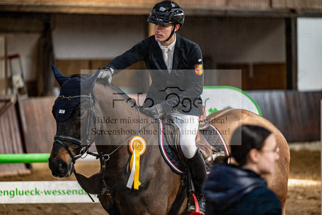 20240308-DOS_3708 | Entdecke hochwertige Reitturnierfotos von Foto Oger. Professionell, emotional und authentisch – jetzt Lieblingsmomente im Shop bestellen.Deutschlandweite Turnierfotografie. - Realisiert mit Pictrs.com