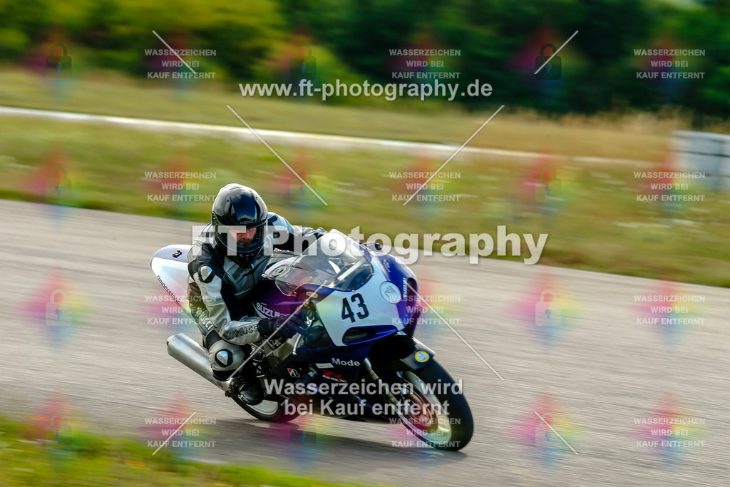 Chambley Juli-0148 | Hier findet Ihr Bilder von Touristenfahrten auf der Nürburgring Nordschleife oder von anderen Veranstaltungen die ich besucht habe. Viel Spass beim Durch Schauen 
