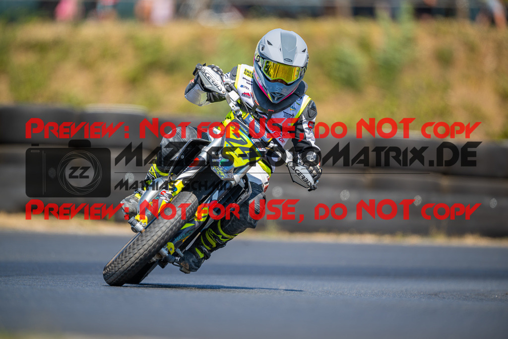 MaZZes-Fotomatrix-20260815-601933 | ROOKIES