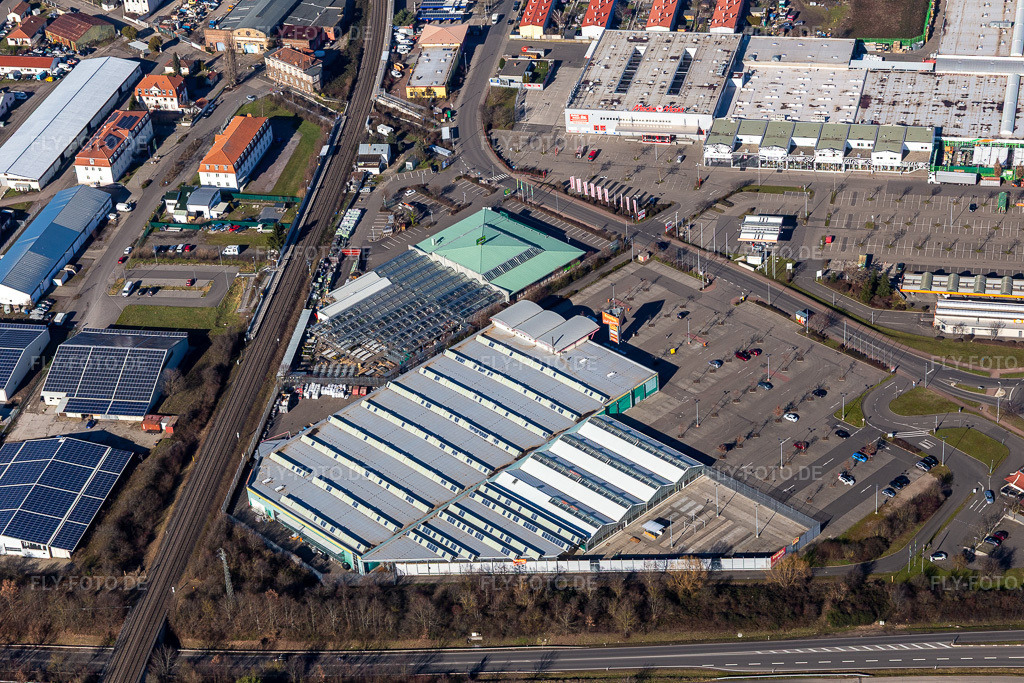 Luftbild: Hela Profizentrum in Neustadt an der Weinstraße im Bundesland Rheinland-Pfalz in Deutschland. Foto: IMG_125343.jpg vom 21.02.2021 durch Werner Riehm/FLY-FOTO.de
