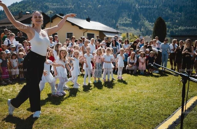 Maibaumfest St. Ulrich | Bildershop von pixelworld.at - Realisiert mit Pictrs.com