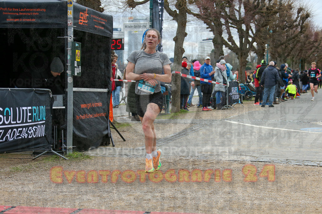 231231_1152_EX1_4334 | Sportfotografie im Rhein-Sieg Kreis, Köln, Bonn, NRW, Rheinland Pfalz, Hessen, etc. Unser Tätigkeitsfeld umfasst den Laufsport vom Volkslauf über den Marathon, Duathlon, Triathon bis zum Ultralauf wie Kölnpfad Ultra oder Schindertrail.