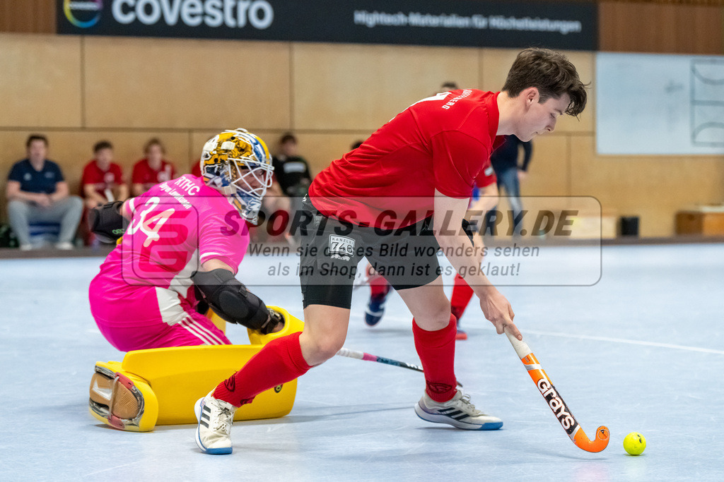 HK_20250112_101571 | 2. Bundesliga Halle Herren RTHC Leverkusen - Club Raffelberg am 12.1.2025 Halle RTHC, Leverkusen ,