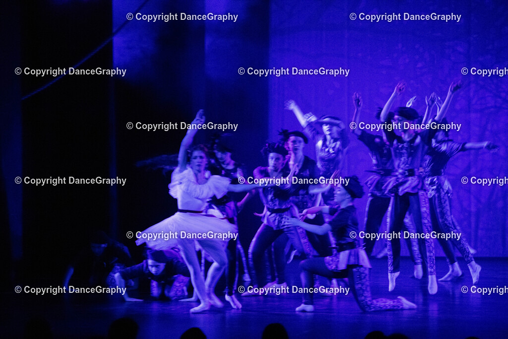 GPHY1695 | DanceGraphy - Realisiert mit Pictrs.com