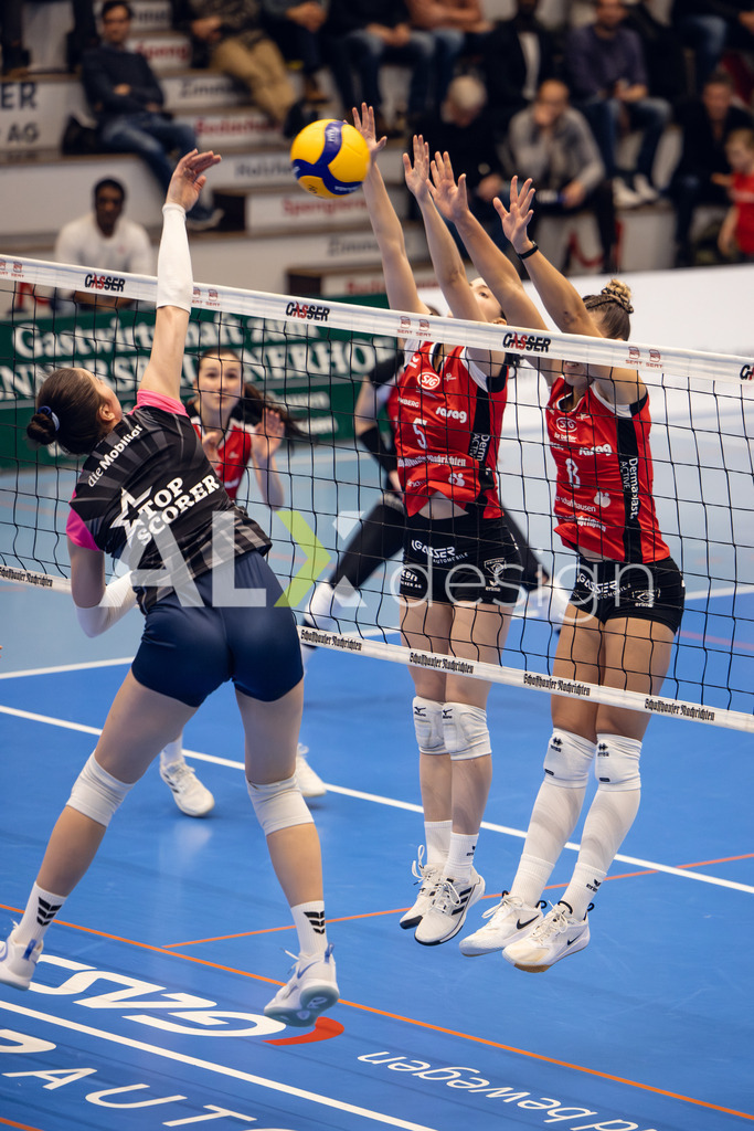 Volleyball I Frauen I Saison 2025-2026 I Volleyball NLA | Women I Round 14 I VC Kanti Schaffhausen - NLZ Volleyball Academy Zürich I 16.01.2026 | NLZ Volleyball Academy - 3 Marharyta Geiko (UKR) – Diagonalangriff - Realisiert mit Pictrs.com