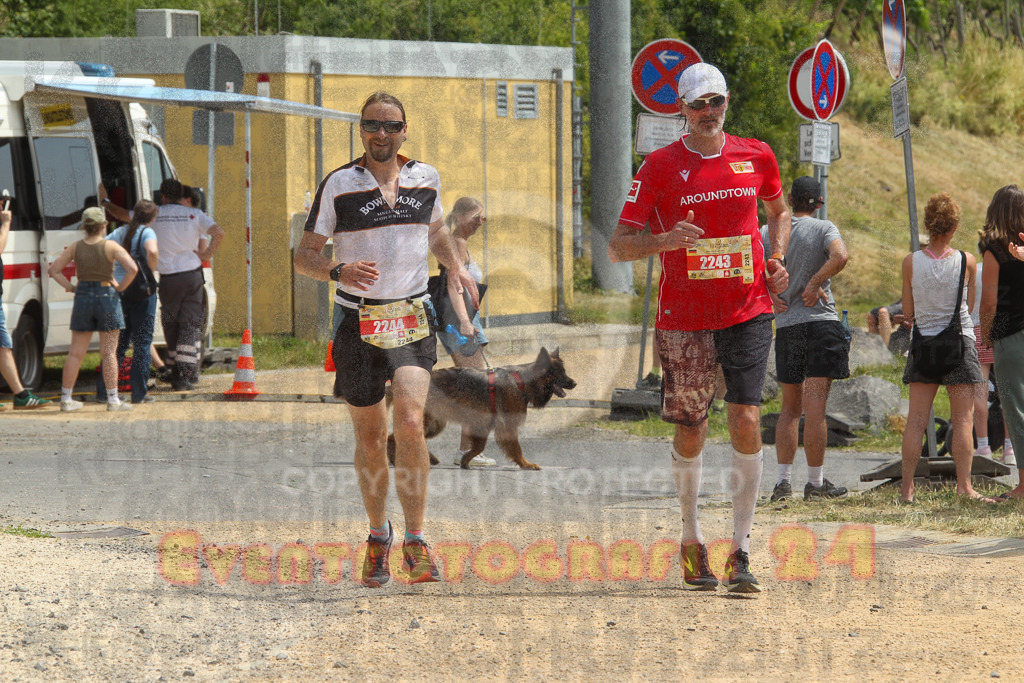 250614_1224_EV4_9811 | Sportfotografie im Rhein-Sieg Kreis, Köln, Bonn, NRW, Rheinland Pfalz, Hessen, etc. Unser Tätigkeitsfeld umfasst den Laufsport vom Volkslauf über den Marathon, Duathlon, Triathon bis zum Ultralauf wie Kölnpfad Ultra oder Schindertrail.