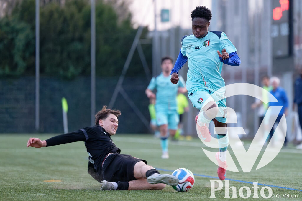 AS Charmilles v CS Italien  - 2ème ligue  | Geneva, Switzerland - March 08 : during the 2ème ligue  match between AS Charmilles and CS Italien  at Centre sportif des Bois-des-Freres on March 08 , 2026 in Geneva, Switzerland.