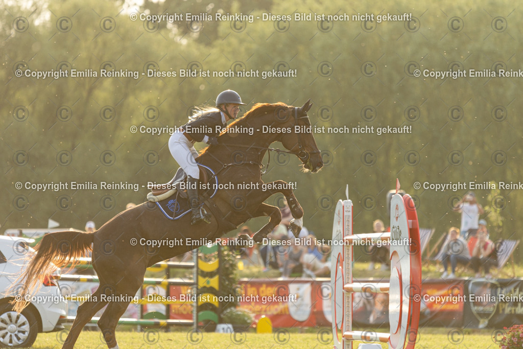 CL5A1512 | Emilia Reinking Fotografie - Realisiert mit Pictrs.com