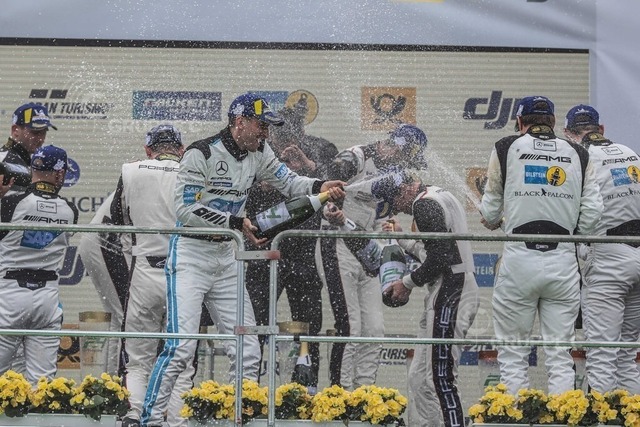 24hNbr18_0196312JB_BU | Motorsport-Fotografie: DTM, 24h Nürburgring und GT-Action in hochauflösenden Bildern. Entdecke packende Rennmomente & Impressionen direkt aus der Boxengasse. - Realisiert mit Pictrs.com