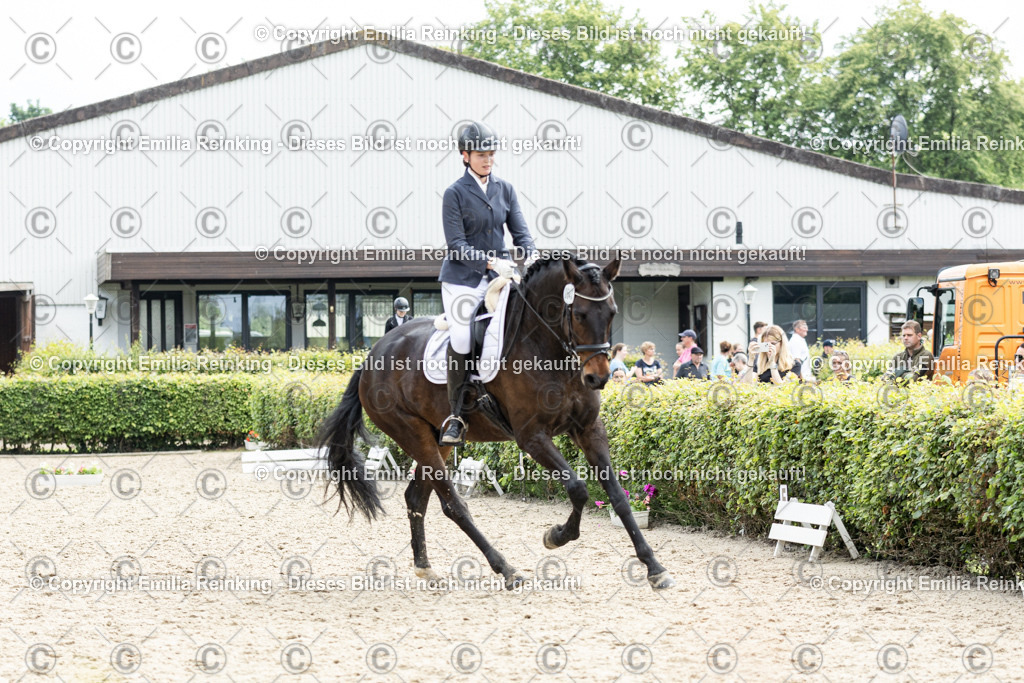 CL5A7550 | Emilia Reinking Fotografie - Realisiert mit Pictrs.com