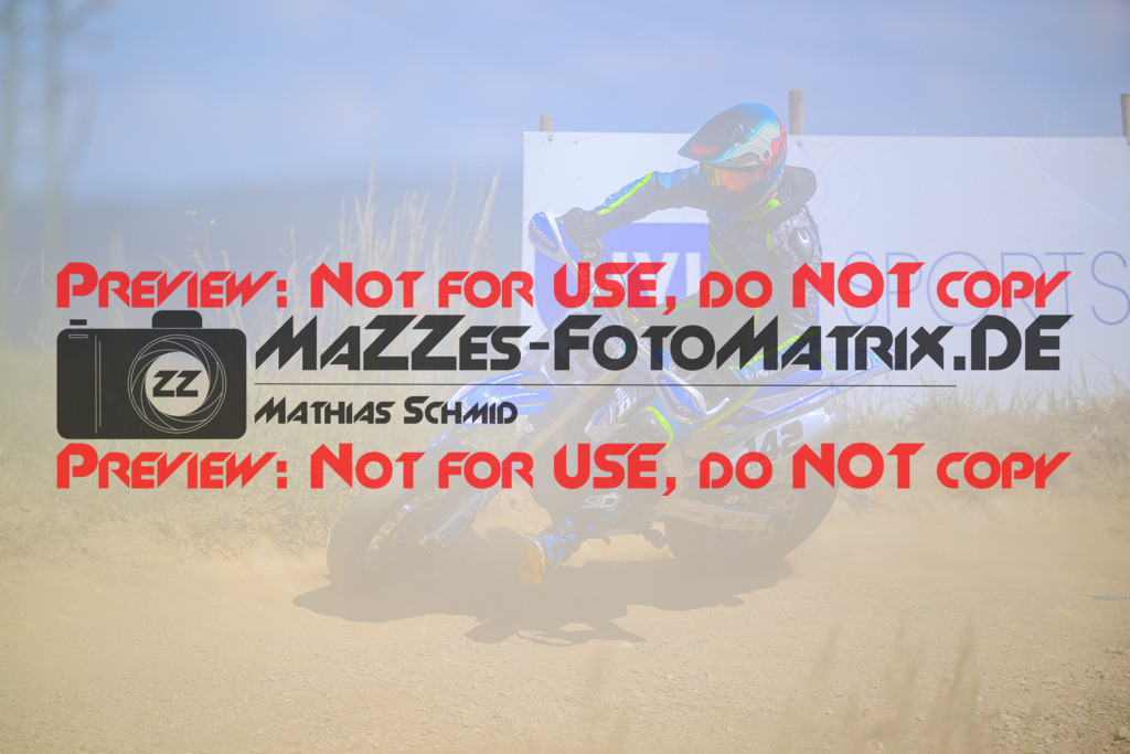 MaZZes_Fotomatrix_20250704_6007705_8092 | GELB