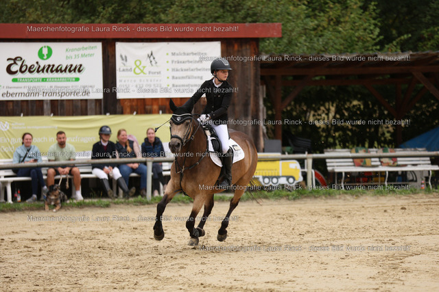 HG9A5739 | laurarinckfotografie - Realisiert mit Pictrs.com