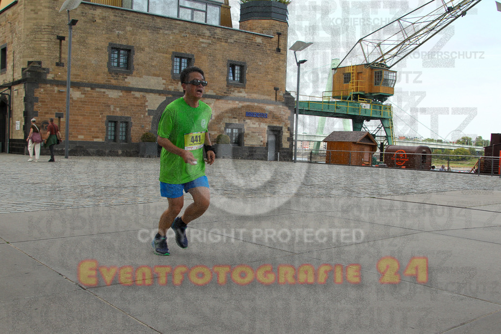 250920_1516_EV4_8340 | Sportfotografie im Rhein-Sieg Kreis, Köln, Bonn, NRW, Rheinland Pfalz, Hessen, etc. Unser Tätigkeitsfeld umfasst den Laufsport vom Volkslauf über den Marathon, Duathlon, Triathon bis zum Ultralauf wie Kölnpfad Ultra oder Schindertrail.