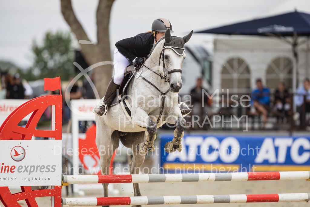 230728_BHO_A1-Stil-1-119 | Deine schönsten Turniermomente als professionelle Fotos! Entdecke hochwertige Pferdesport-Fotografie im Online-Shop. Jetzt Fotos finden & bestellen!