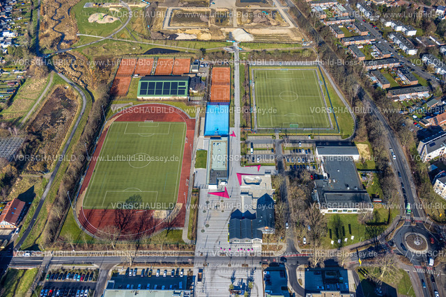 Selm230205695 | Luftbild, Sportanlage, Sportplatz Sparkassen-Arena, Tennisplätze, Skatepark, Campusplatz Nord, Selm, Münsterland, Nordrhein-Westfalen, Deutschland