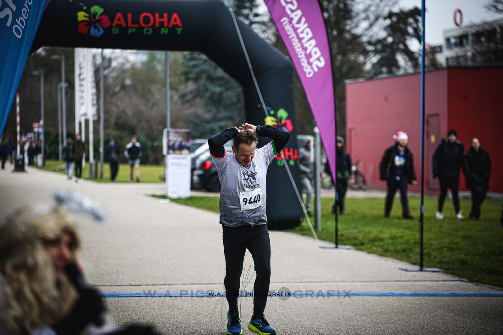 ..... | Linz, AUSTRIA,14. Dezember 25, ALOHA WINTERLAUF DEZEMBER 25 , Image shows: Photo: WAPICS / Andreas Willdoner