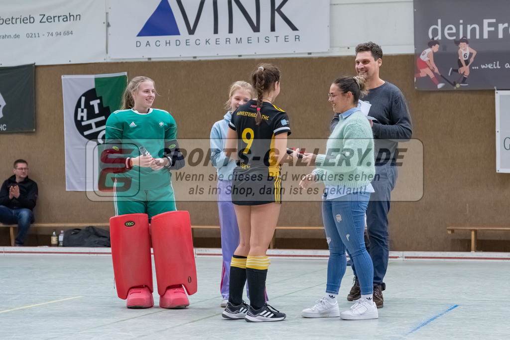 HK_20230226_105312 | Deutsche Meisterschaft WU16 Finale / Ehrungen Harvestehuder THC - 1. Hanauer THC am 26.2.2023 DSC 99, Düsseldorf ,