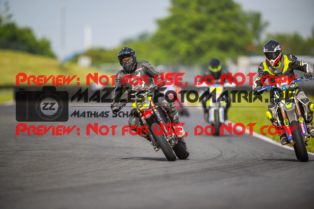 MaZZes_FotoMatrix_240621_6007705_8102 | BLAU