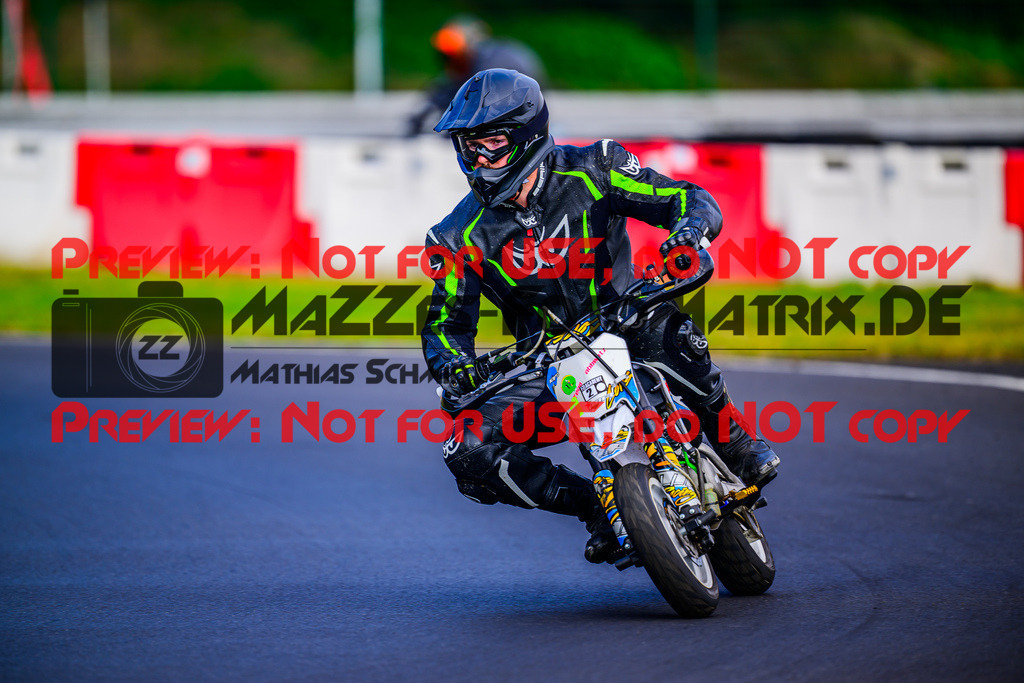 MaZZes_FotoMatrix_240917_6007705_7869 | 6_SBK