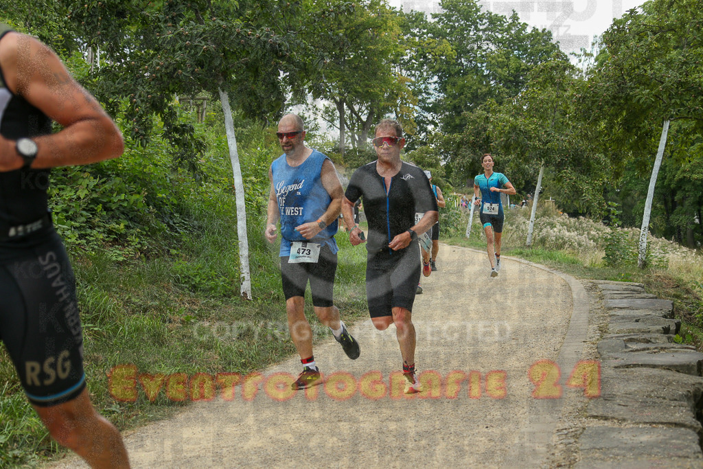 250824_1353_EX1_4100 | Sportfotografie im Rhein-Sieg Kreis, Köln, Bonn, NRW, Rheinland Pfalz, Hessen, etc. Unser Tätigkeitsfeld umfasst den Laufsport vom Volkslauf über den Marathon, Duathlon, Triathon bis zum Ultralauf wie Kölnpfad Ultra oder Schindertrail.