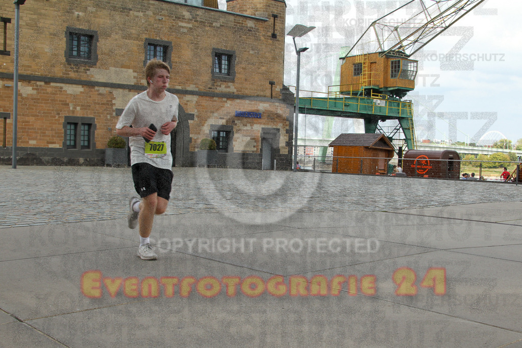 250920_1533_EV4_9138 | Sportfotografie im Rhein-Sieg Kreis, Köln, Bonn, NRW, Rheinland Pfalz, Hessen, etc. Unser Tätigkeitsfeld umfasst den Laufsport vom Volkslauf über den Marathon, Duathlon, Triathon bis zum Ultralauf wie Kölnpfad Ultra oder Schindertrail.