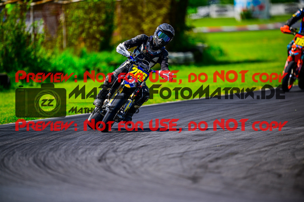 MaZZes_FotoMatrix_240714_6007705_5103 | S2