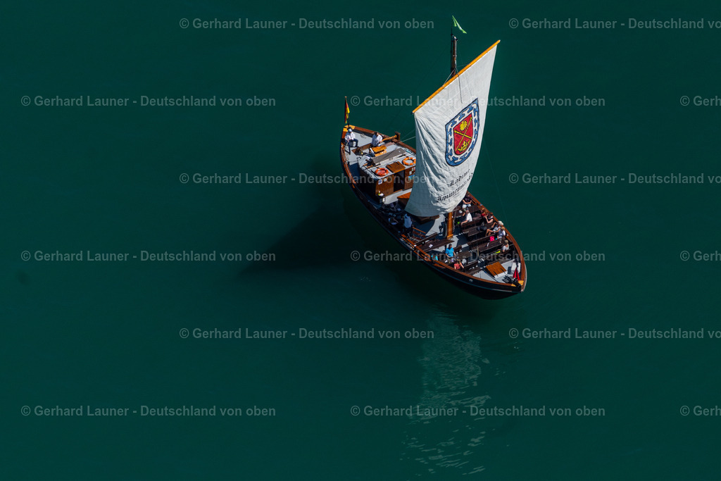 4031753 | IMMENSTAAD AM BODENSEE 12.06.2020 Segelschiff der Lädine Immstad in Fahrt in Immenstaad am Bodensee im Bundesland Baden-Württemberg, Deutschland. // Sailboat under way in Immenstaad at Bodensee in the state Baden-Wuerttemberg, Germany. Foto: Gerhard Launer