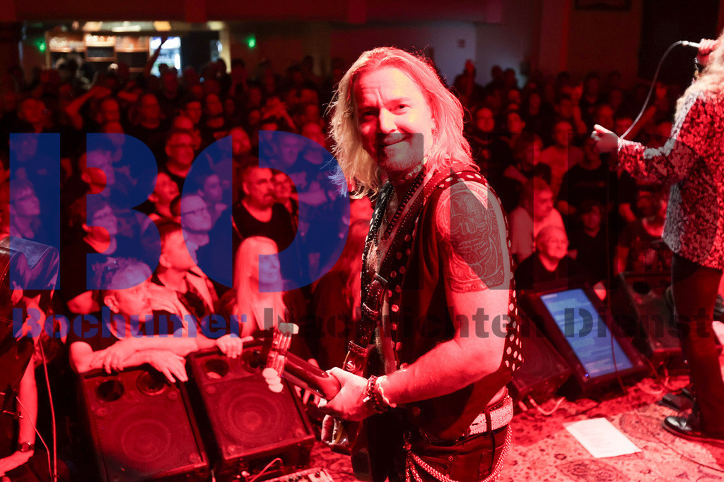 SES_DIODOR20250912-112 | bond - Realisiert mit Pictrs.com