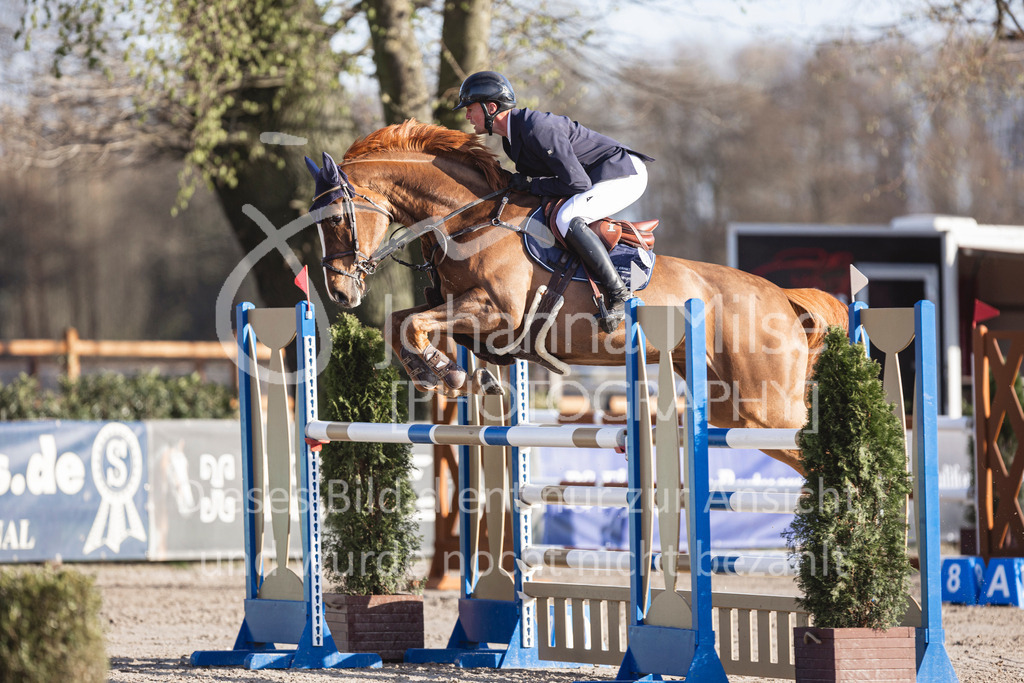 250408_Mühlen_SprPf-M-536 | Deine schönsten Turniermomente als professionelle Fotos! Entdecke hochwertige Pferdesport-Fotografie im Online-Shop. Jetzt Fotos finden & bestellen!