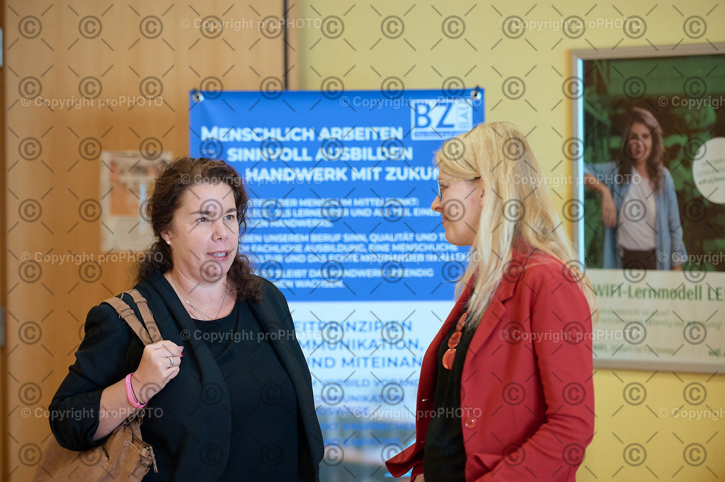 142_202509_EmployerBranding_NZ6_9892 | proPHOTO - Realisiert mit Pictrs.com