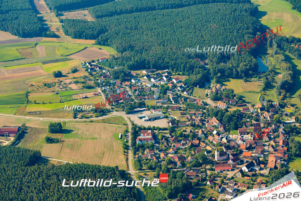 Das Luftbild zeigt : Petersgmünd Georgensgmünd - Die Luftaufnahme wurde 2024 vom UL-Flugzeug aus erstellt ( keine Drohne ) - Hochauflösende Luftaufnahme - Für grossformatige Ausdrucke geeignet. Die Geschenkidee !Mit Lizenz und Bildrechte bestellbar