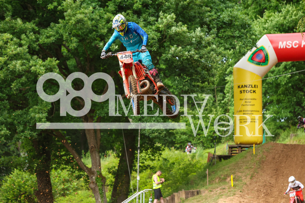 5E6A4521 | 989 MEDIAWORK