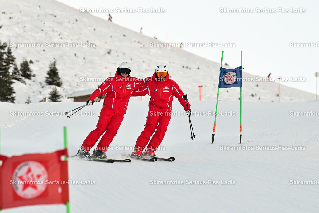 SRS_26.12.2025_0405 | SRS_26.12.2025_0405 - Realisiert mit Pictrs.com