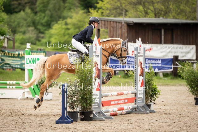 Bad_Meinberg_07394 | saradresslerfotografie - Realisiert mit Pictrs.com