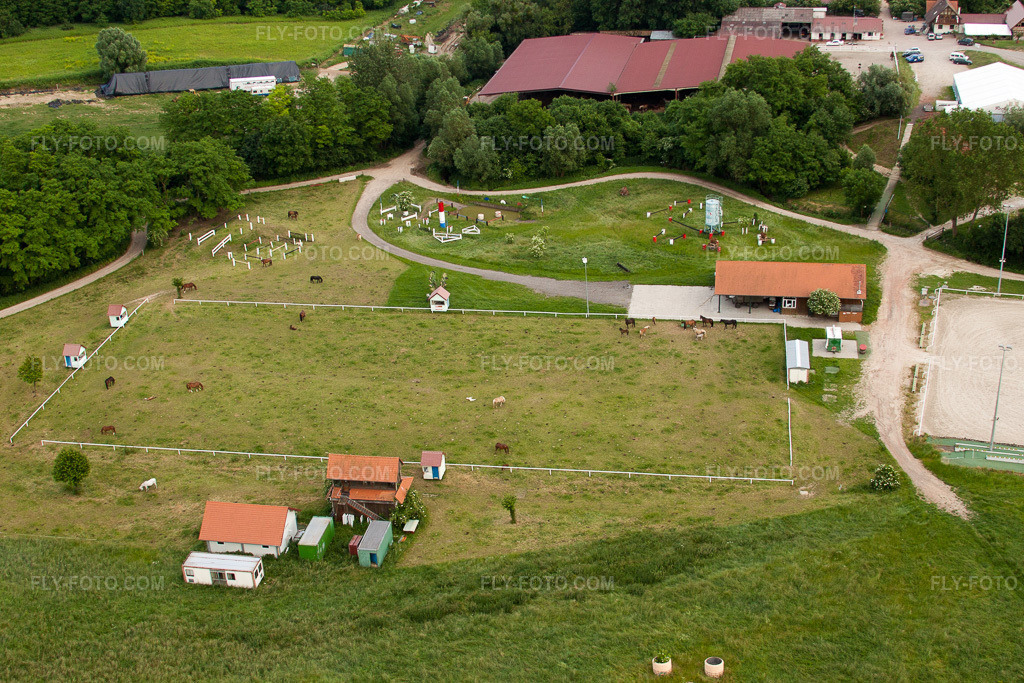 Aerial view: Haras de la Née in Neewiller-près-Lauterbourg in the state Bas-Rhin, France.Photo: IMG_28746.jpg taken on 06/14/2010 by Werner Riehm/FLY-FOTO.comResolution of the original: 4752 x 3168 px
