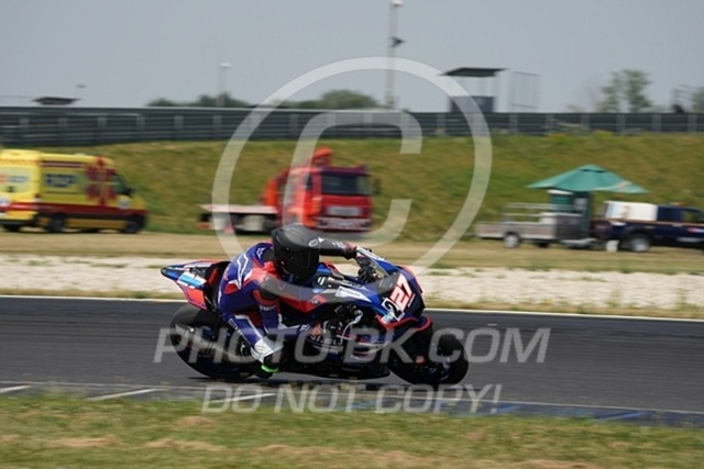 2024_07_12_PBK_12739 | Sportfotografie; SlowMotion; Video; Rennstrecke; Hafeneger; Speer; Racing; RSE; BMW; CBO; Trackday; Motorsportarena; Hockenheimring; Brno; Most; Barcelona; Valencia