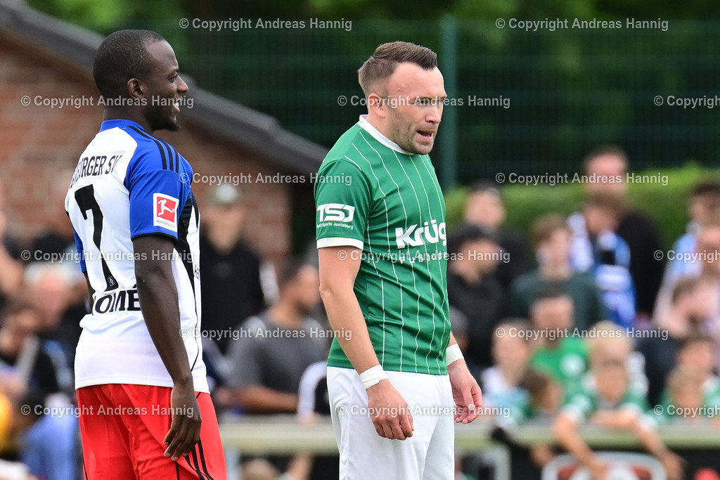 Fußball I Herren I Testspiel  I TSV Elstorf - Hamburger SV I 5.7.2025 | a-hannig - Realisiert mit Pictrs.com