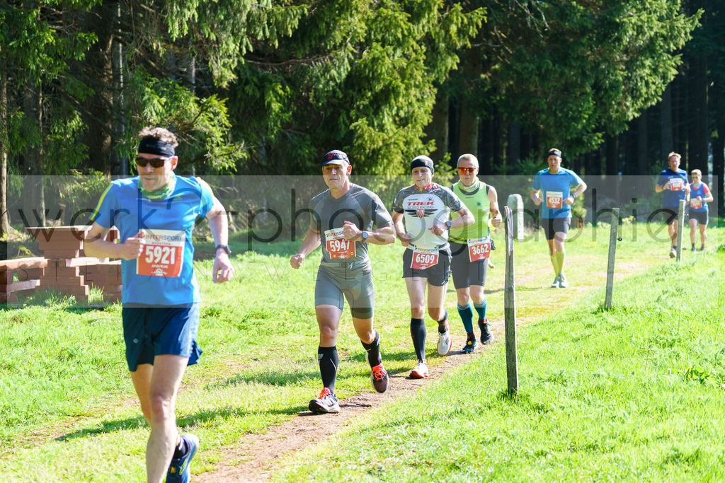Rennsteiglauf 2023 | Rennsteiglauf 2023 am 12. Mai 2023 - Marathon-Strecke Neuhaus/Rwg. - Schmiedefeld