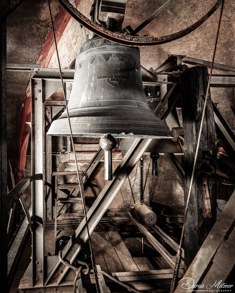 Katharinenkirche in Oppenheim | Die imposante Katharinenkirche in Oppenheim gilt als eine der bedeutendsten gotischen Kirchen am Rhein. Ihre Errichtung erfolgte in mehreren Bauabschnitten im 13., 14. und 15. Jahrhundert. Heute ist sie eine der schönsten Sehenswürdigkeiten in Rheinhessen.