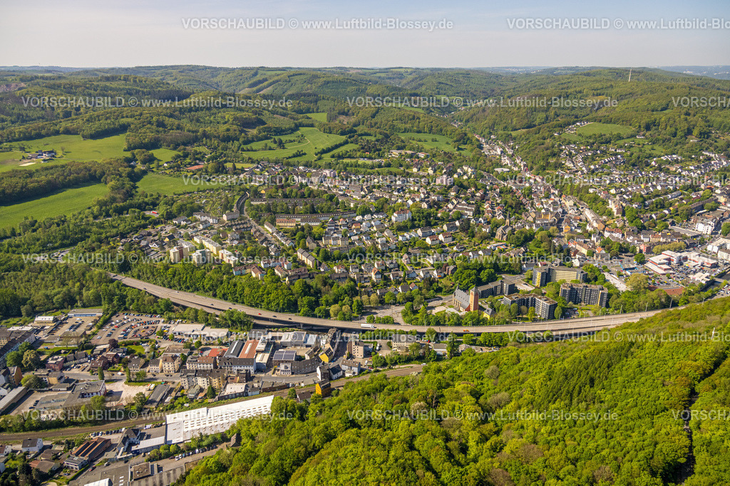 Hagen240504328 | Luftbild, Volme Brücke Volmetalstraße Bundesstraße B54, Wohngebiet Eilpe, Hagen, Ruhrgebiet, Nordrhein-Westfalen, Deutschland
