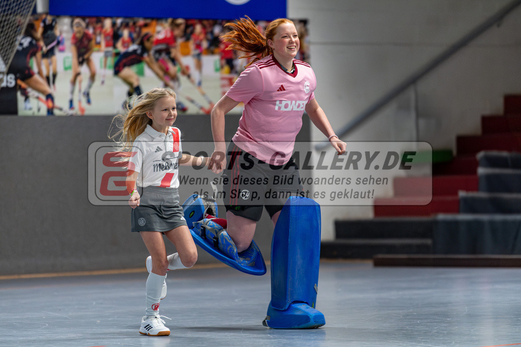SM_2025-01-18_wD5_-20 | 1.Bundesliga Hallenhockey  VF (W) DCadA - MSC / 7:4 (2:2)